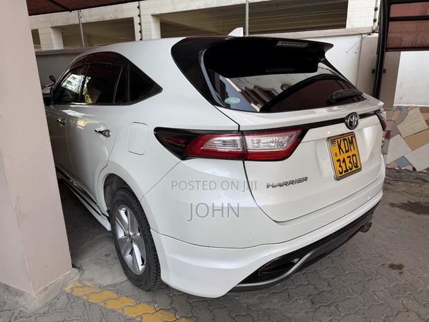 Toyota Harrier 2016 White