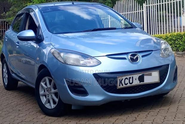 Mazda Demio 2012 Blue