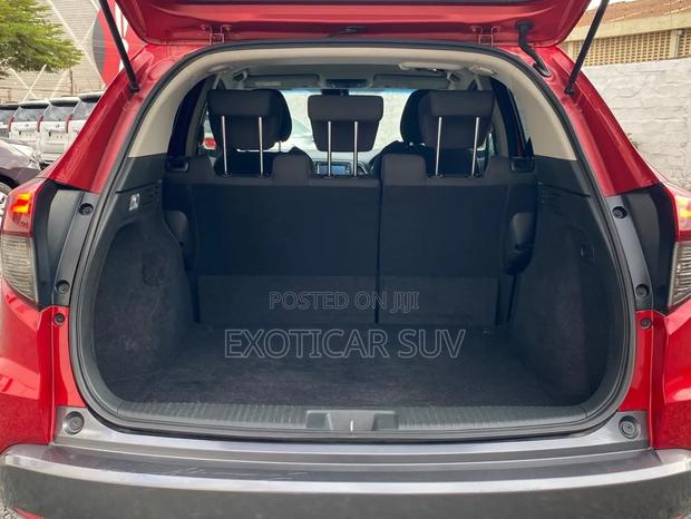 Honda Vezel 1.5 Hybrid 2WD 2019 Red