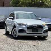 Audi Q5 2.0T Premium AWD quattro 2019 White for sale
