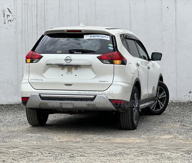 Nissan X-Trail 2.0 Petrol AWD 2019 White