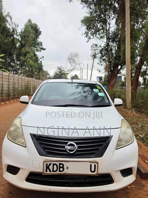 Nissan Tiida 2013 White