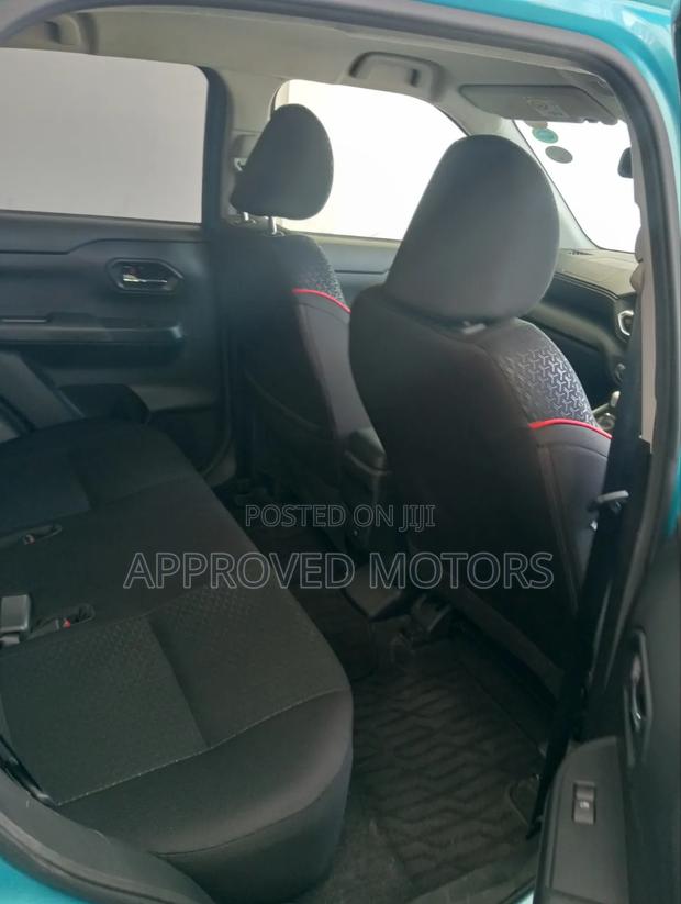 Toyota Raize 2020 Blue