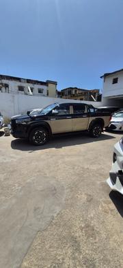 Toyota Hilux 2020 Gold for sale