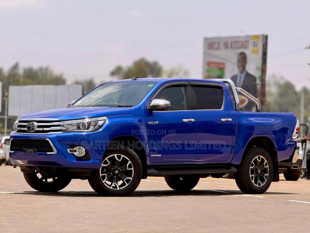 Toyota Hilux Revo Double Cab Deisel 2.4 AWD 2019 Blue