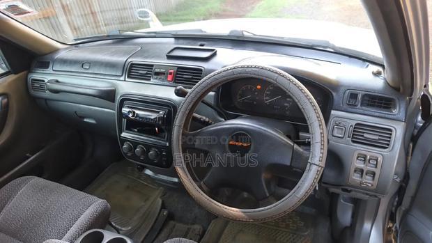 Honda CR-V 2.0 4WD Automatic 2000 Silver