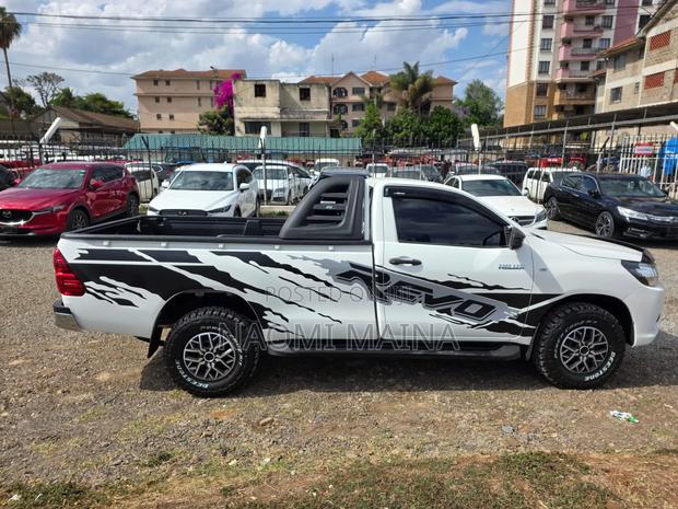 Toyota Hilux Revo Single Cab Deisel 2.4 RWD 2019 White