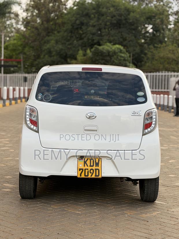 Toyota Mirai 2017 White