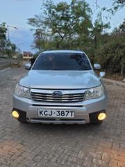 Subaru Forester 2010 Silver for sale