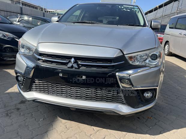 Mitsubishi RVR 2020 Silver