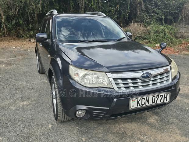 Subaru Forester 2010 Black