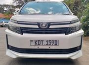 Toyota Voxy 2017 Ivory for sale