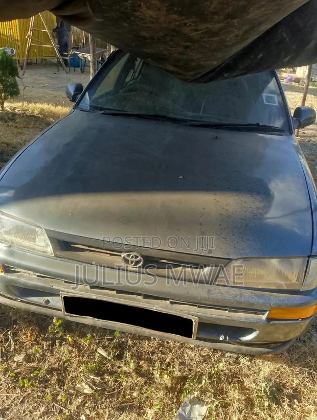 Toyota Corolla 1999 Green