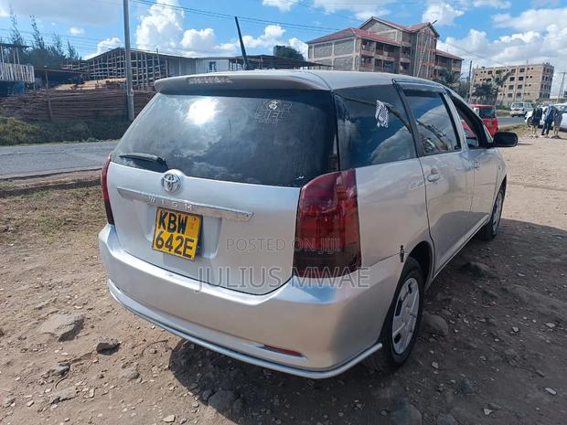 Toyota Wish 2009 Silver