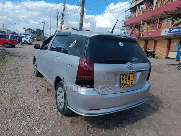 Toyota Wish 2009 Silver