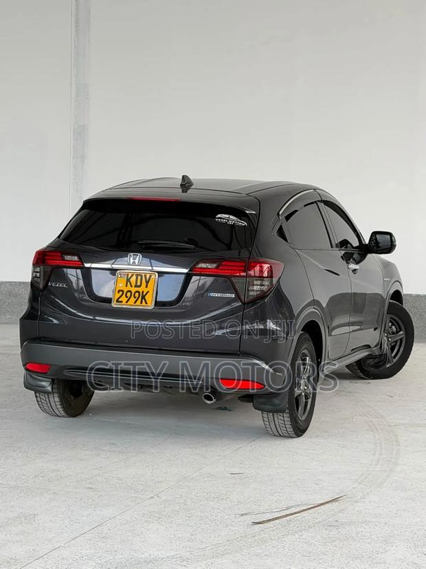Honda Vezel 1.5 Hybrid 2WD 2019 Black