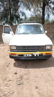 Toyota Hilux 1991 White for sale