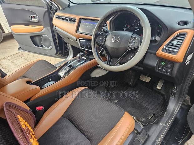 Honda Vezel 2020 Gray