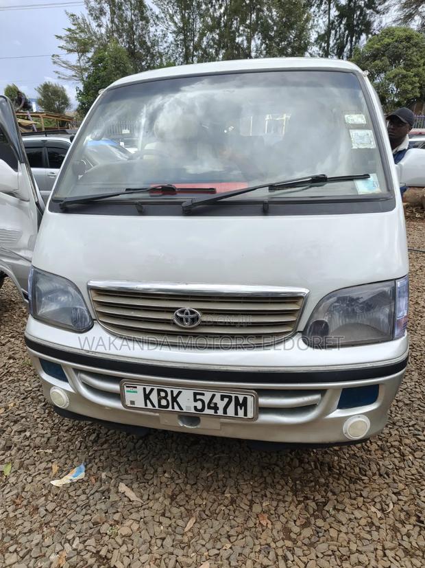 Toyota Grand HiAce G Aero Storm Edition 3.0 Diesel Turbo 4WD 8-Seater