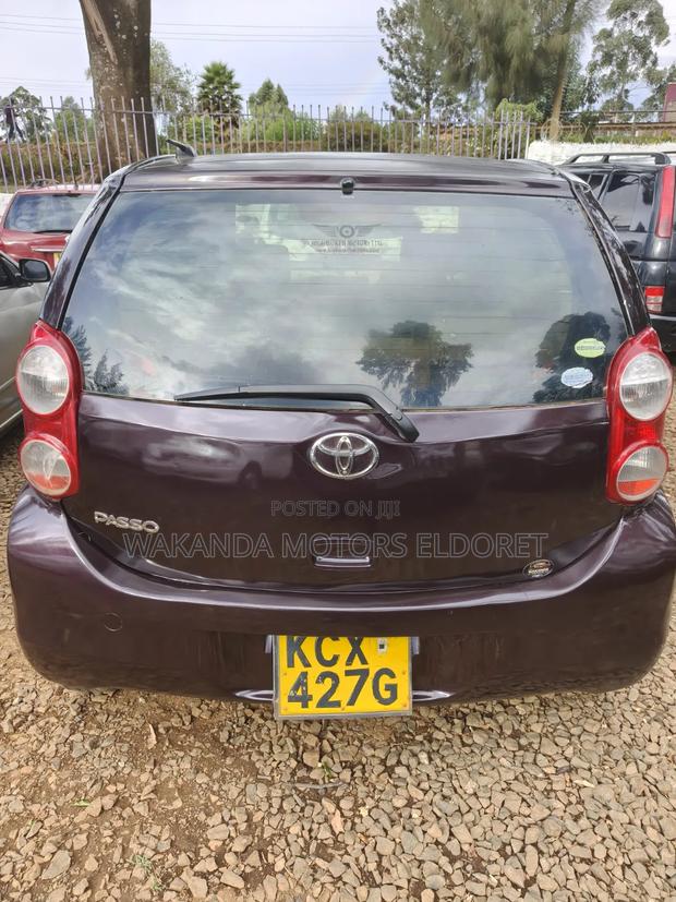 Toyota Passo 1.0 FWD 2011 Purple