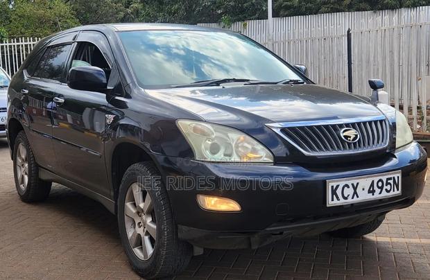 Toyota Harrier 2012