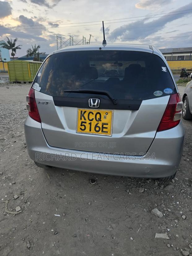 Honda Fit 2011 Silver