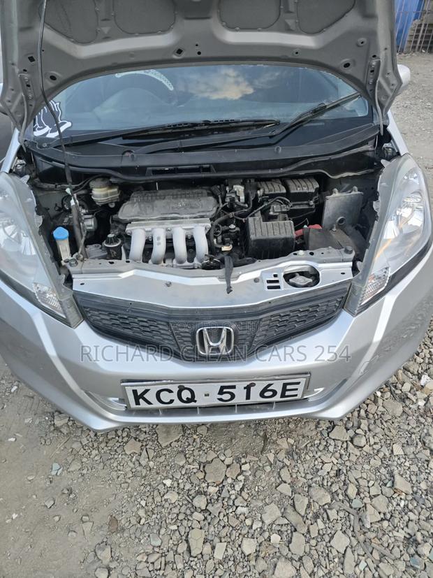 Honda Fit 2011 Silver