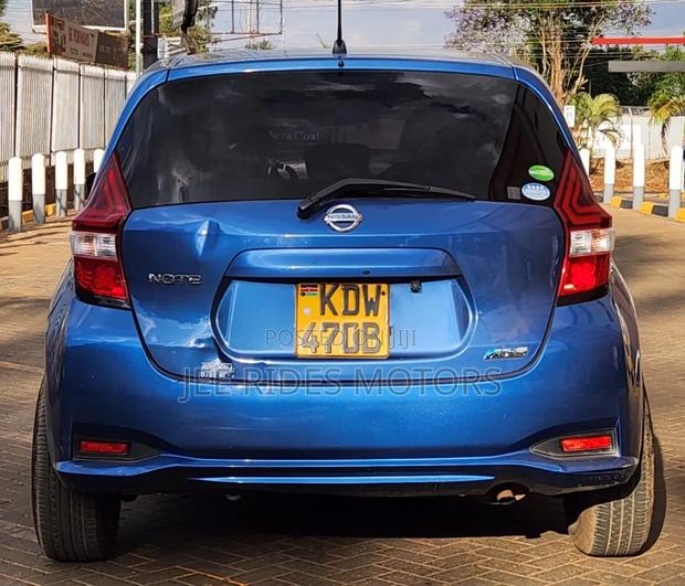 Nissan Note 2018 Blue