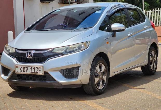 Honda Fit 2016 Silver