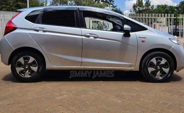 Honda Fit 2016 Silver