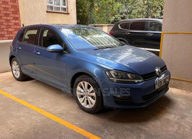 Volkswagen Golf TSI S 4-Door FWD 2016 Blue