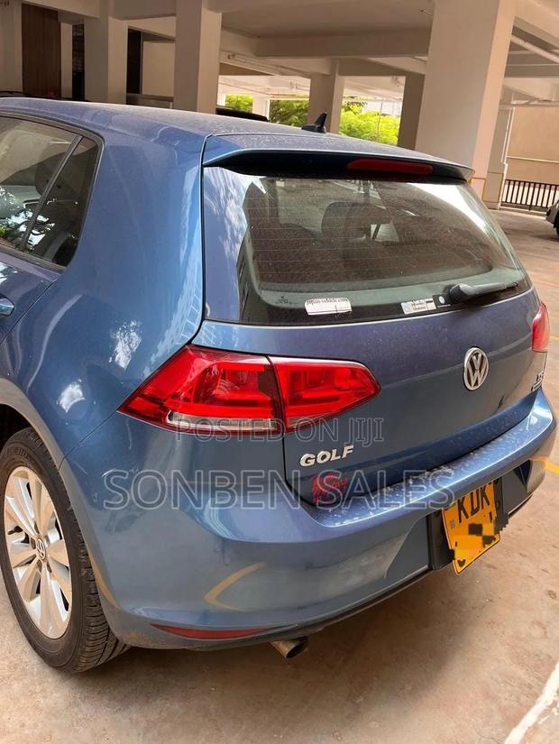 Volkswagen Golf TSI S 4-Door FWD 2016 Blue