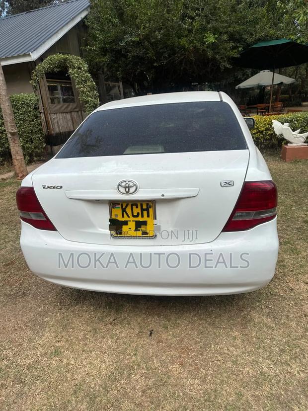 Toyota Axio 1.5 X 4WD 2009 White
