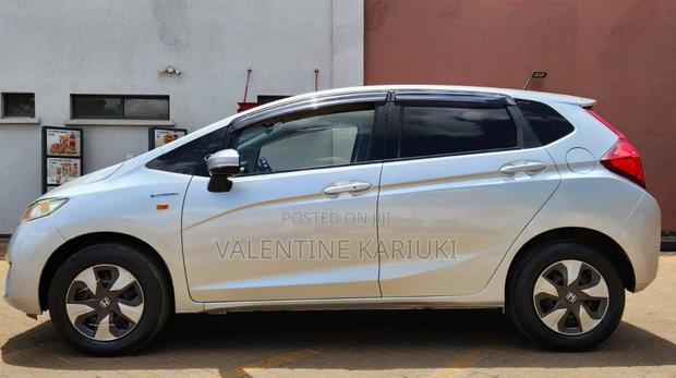 Honda Fit 2016 Silver