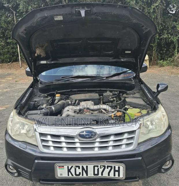 Subaru Forester 2010 Black