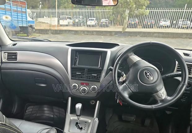 Subaru Forester 2010 Black