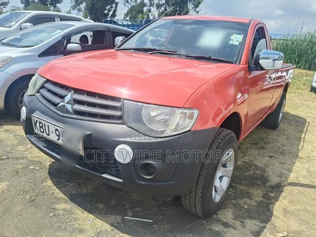Mitsubishi L200 Single Cab 2.5 TD 2012 Red