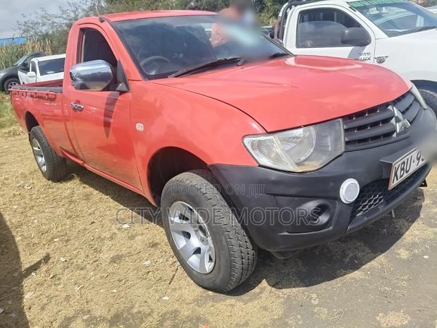 Mitsubishi L200 Single Cab 2.5 TD 2012 Red