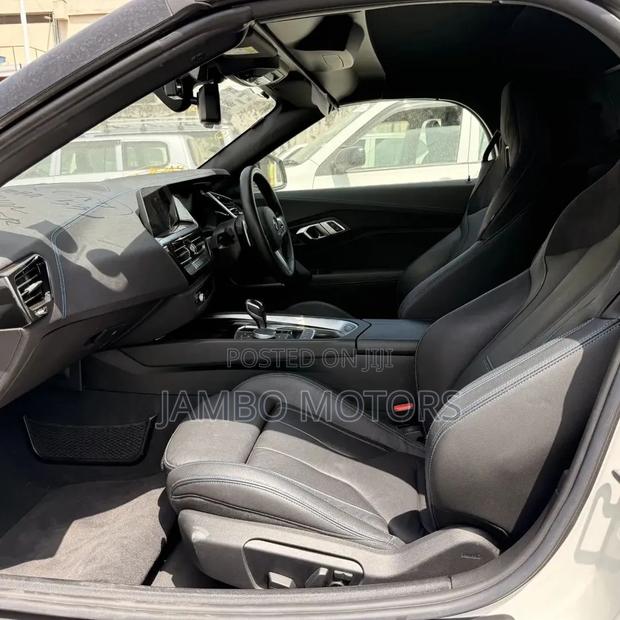 BMW Z4 sDrive 30i RWD 2020 White