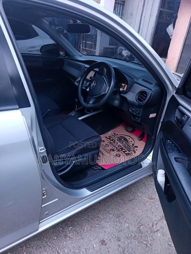 Toyota Corolla Fielder 2014 Silver
