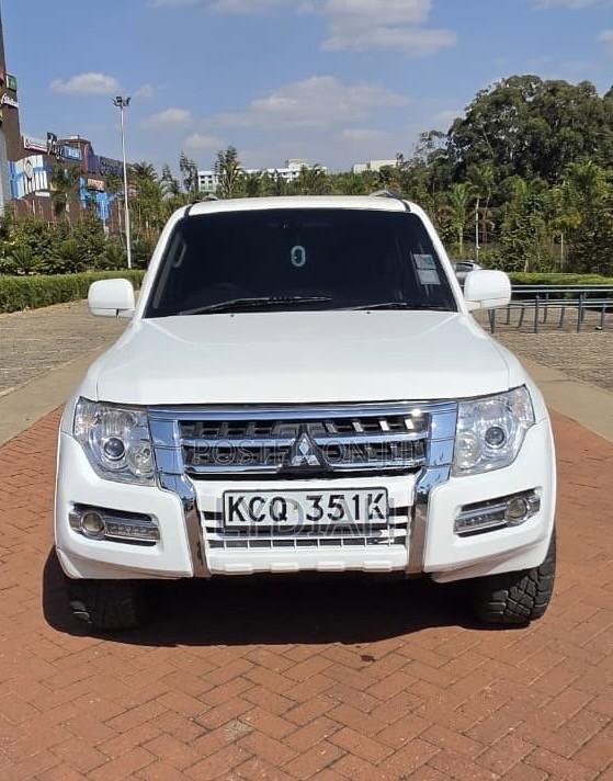 Mitsubishi Shogun 3.2 Di-Dc GLS 2010 White