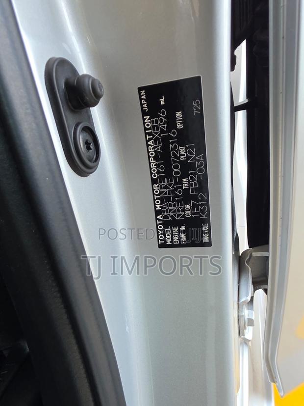 Toyota Axio 1.5 G 2WD 2019 Silver