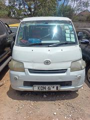 Toyota TownAce 2010 White for sale
