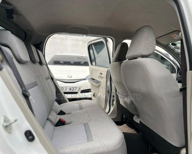Toyota Passo 2018 Off white