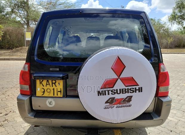 Mitsubishi Pajero 2003 Blue