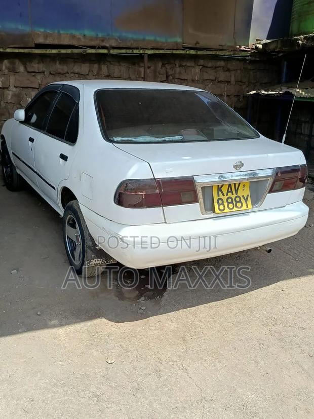 Nissan FB14 2000 White
