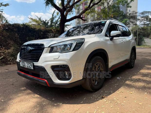 Subaru Forester 2019 White