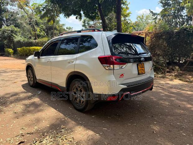 Subaru Forester 2019 White