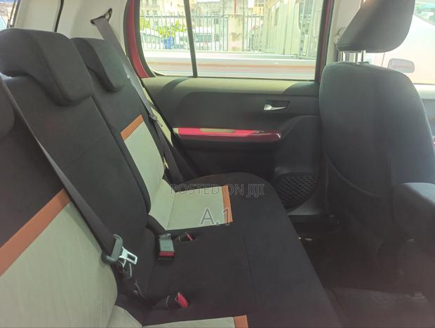 Toyota Passo 1.0 FWD 2020 Maroon