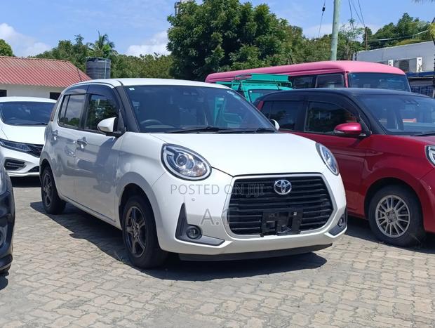 Toyota Passo 1.0 FWD 2020 White